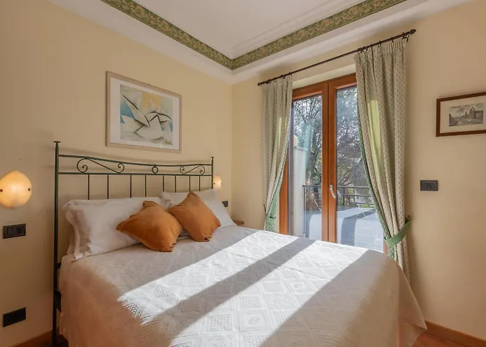Base Near Marco Simone Golf Course Vakantiehuis *