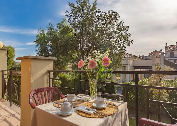 Base Near Marco Simone Golf Course Vakantiehuis *